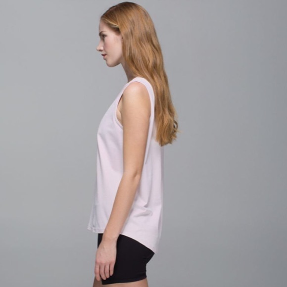 NWT💞💞 LULULEMON PLANK TANK NTBL - Picture 3 of 3